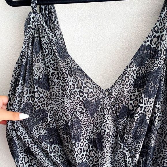 Free people Siren Song Wrap Surplice V-Neck Sleeveless Bodysuit - Picture 7 of 16